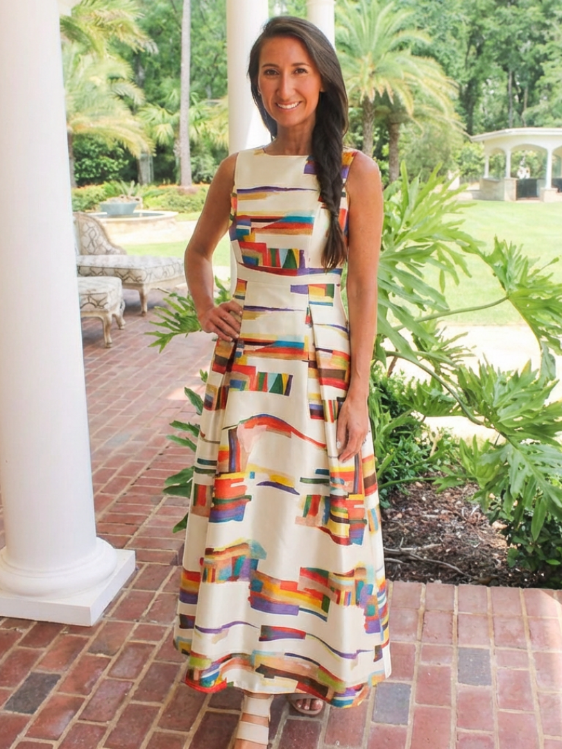 Valeria | Sleeveless Round Neck Pleated Maxi Dress