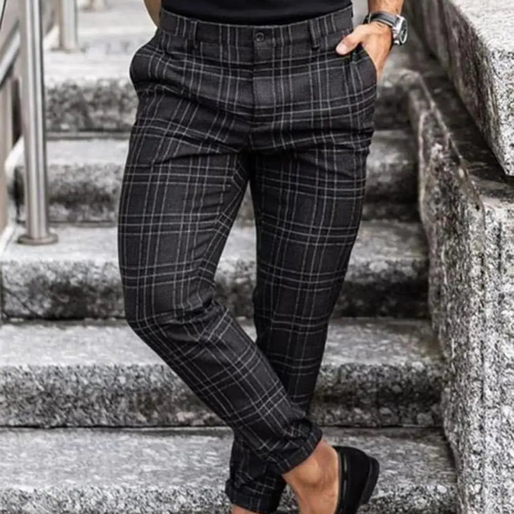 Men's Relaxed Fit Pants - Checked