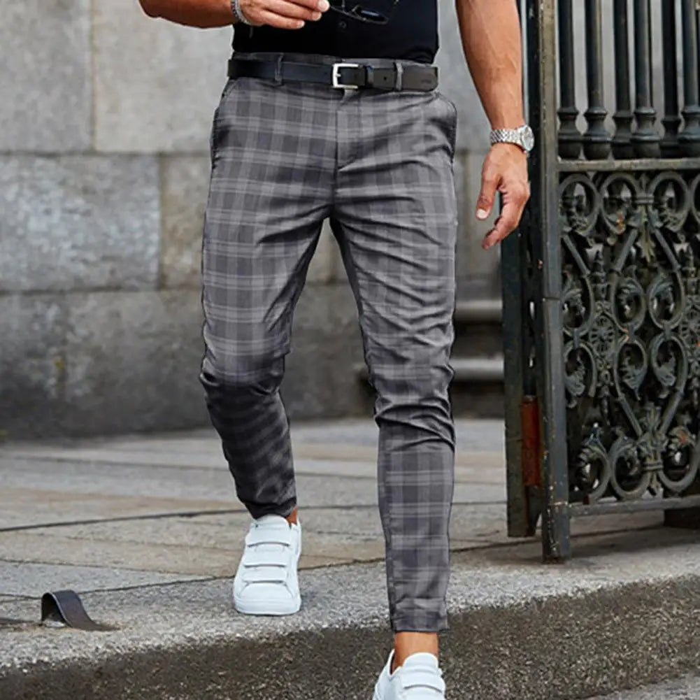 Men's Relaxed Fit Pants - Checked