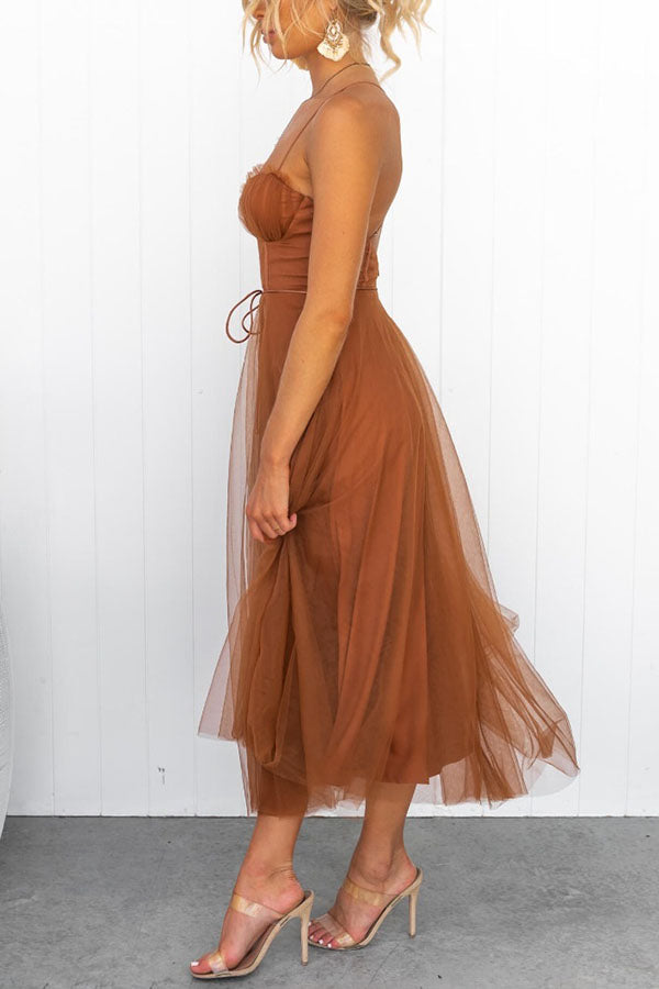 Ladies' corset midi dress with heart-shaped neckline and tulle skirt