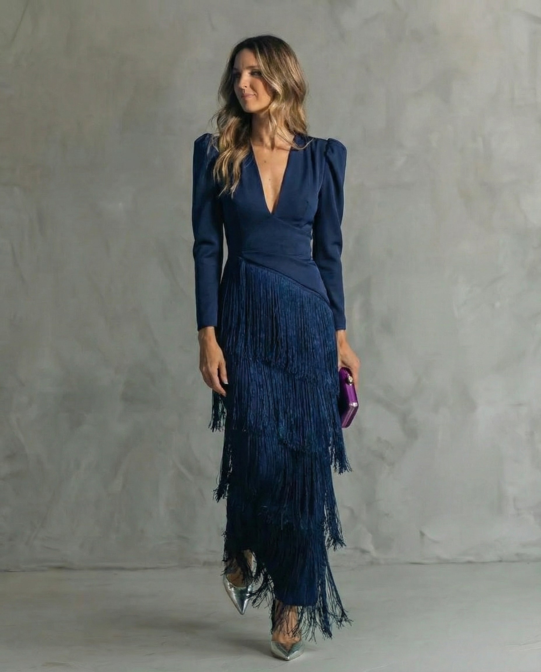 Serenva - Elegant Fringe-Sleeve Midi Dress