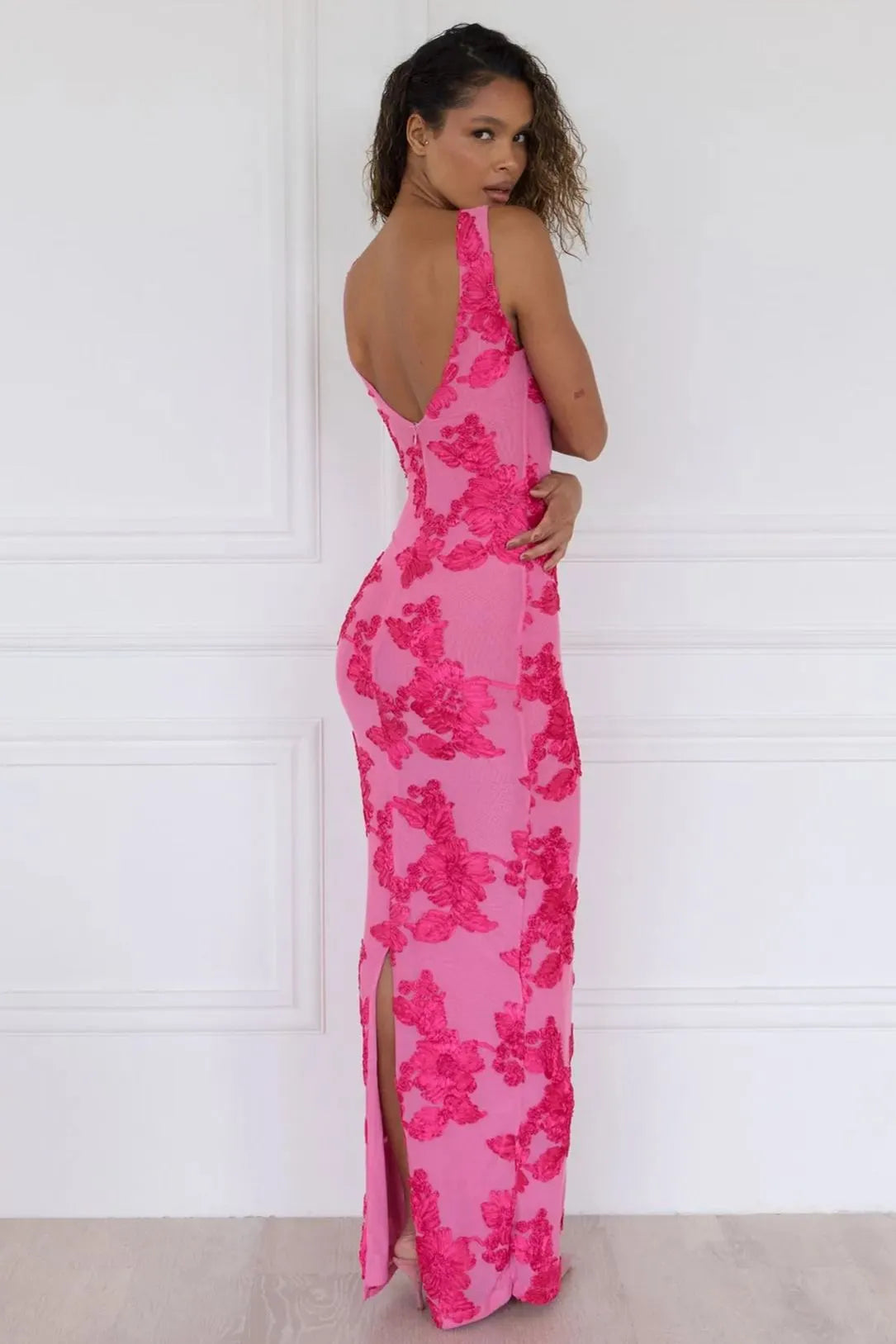 Women's Pink Floral Embroidered Maxi Dress - Bodycon Sleeveless Formal
